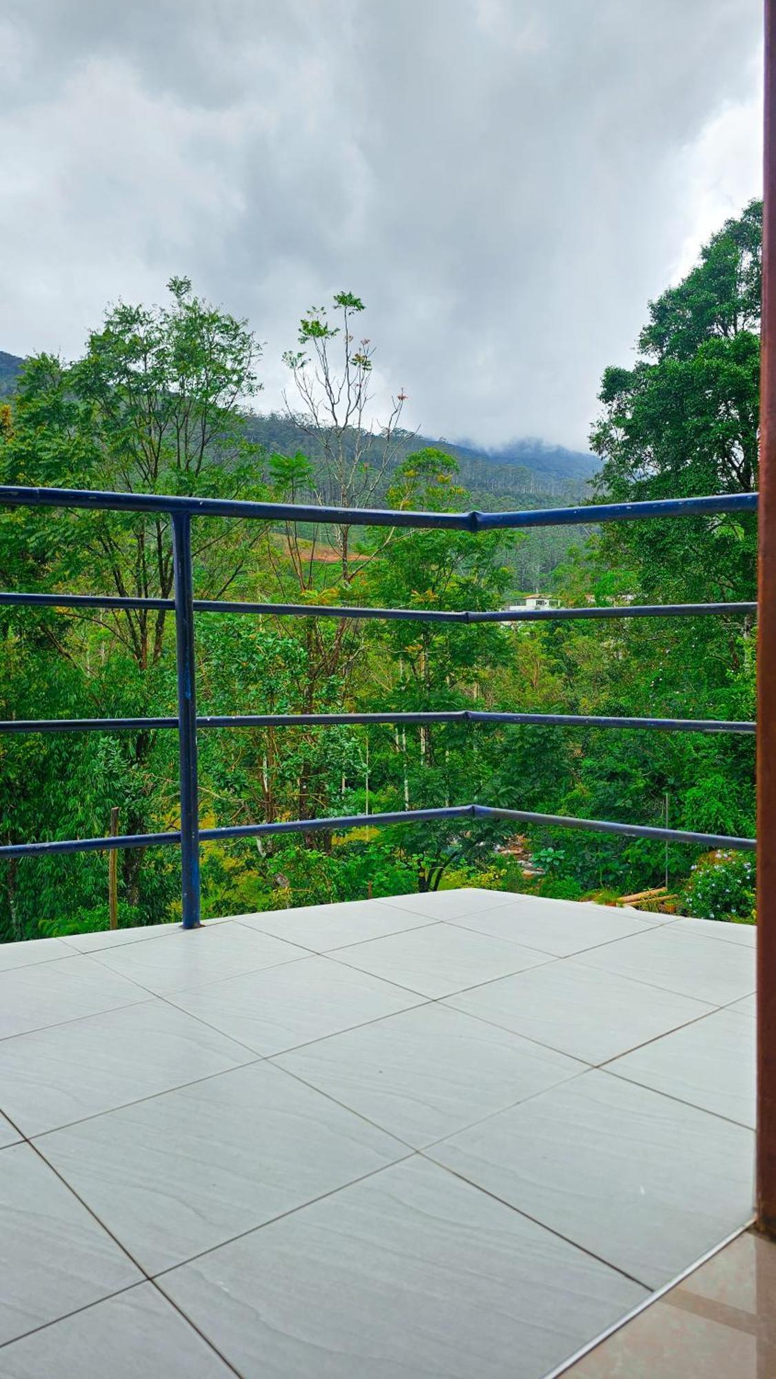 Adams Peak Grand Hotel Nallathanniya Екстериор снимка