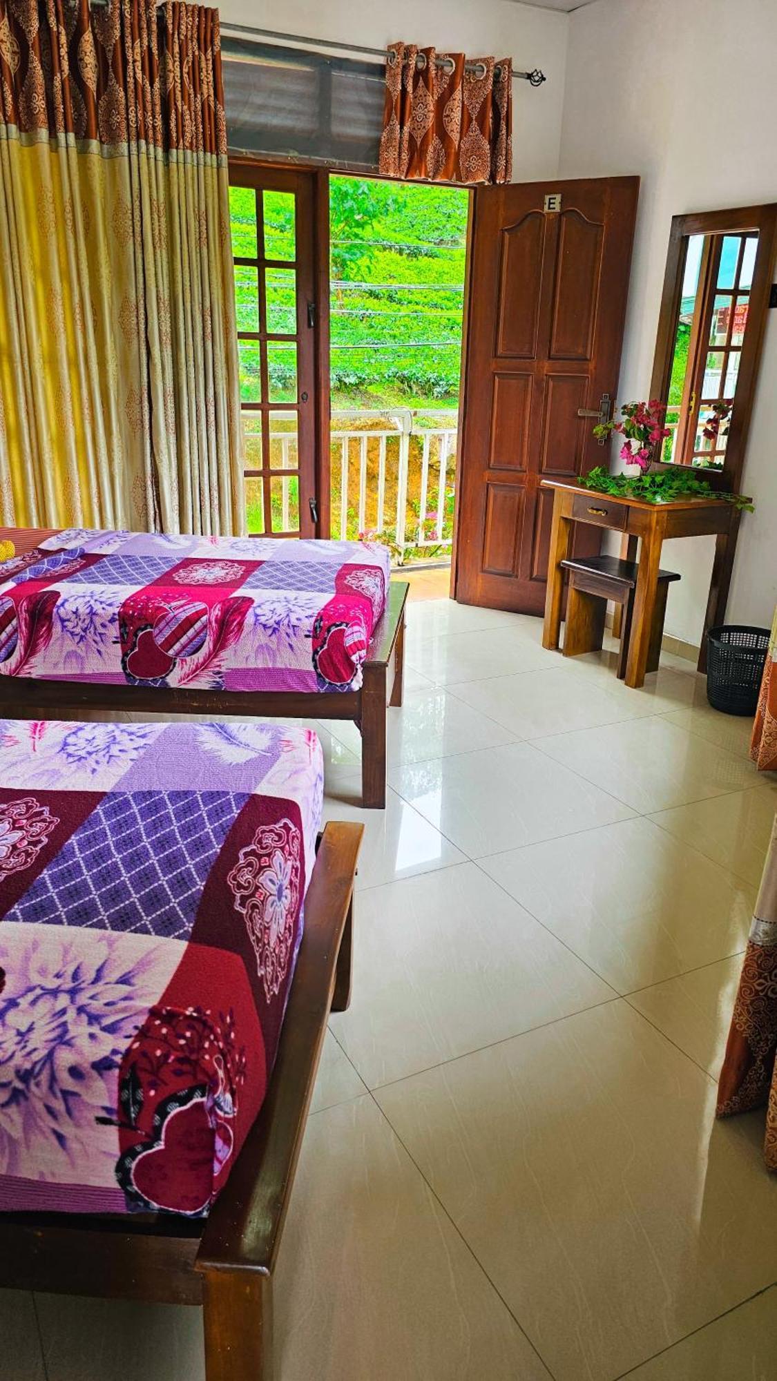 Adams Peak Grand Hotel Nallathanniya Екстериор снимка