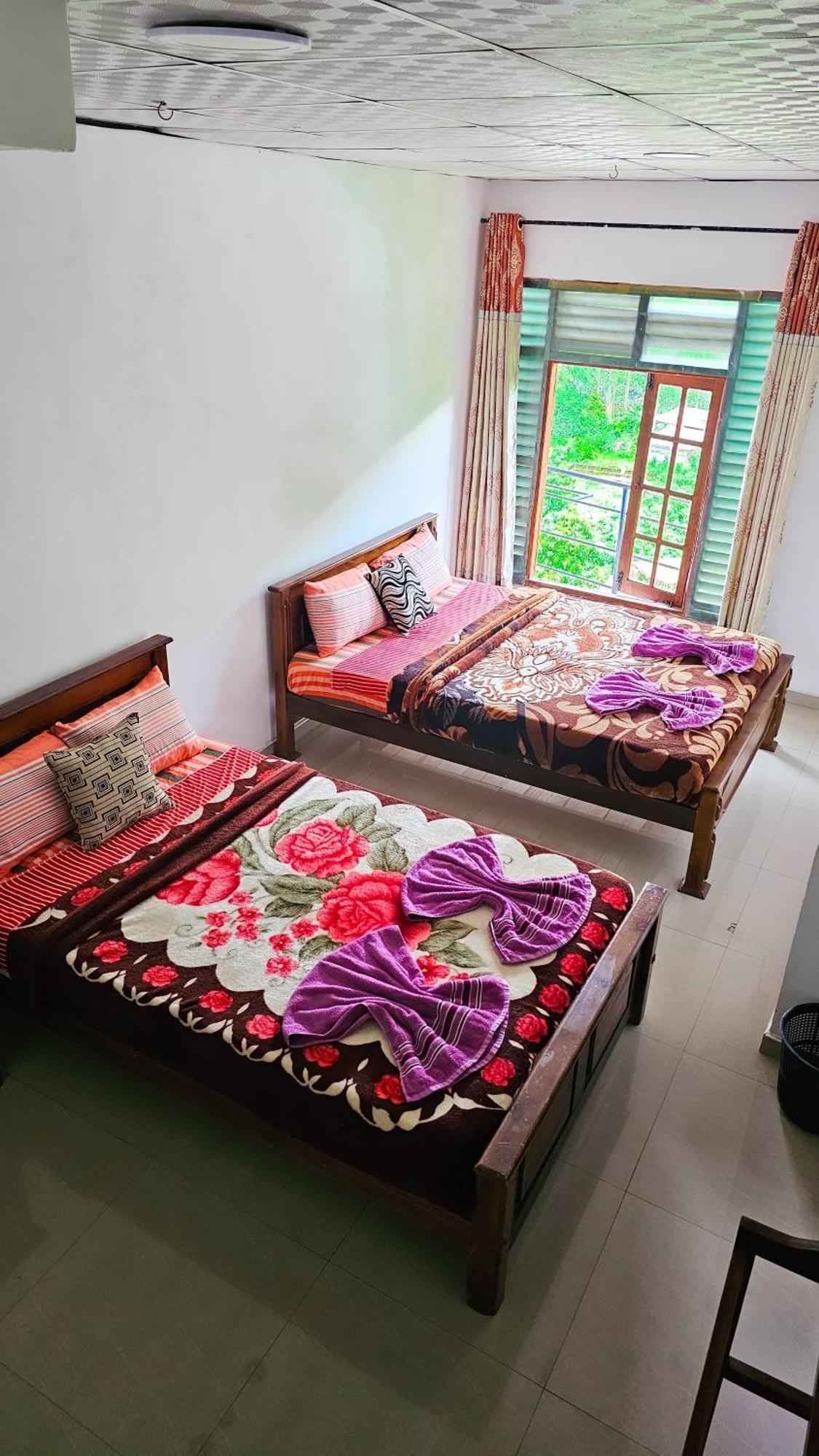 Adams Peak Grand Hotel Nallathanniya Екстериор снимка