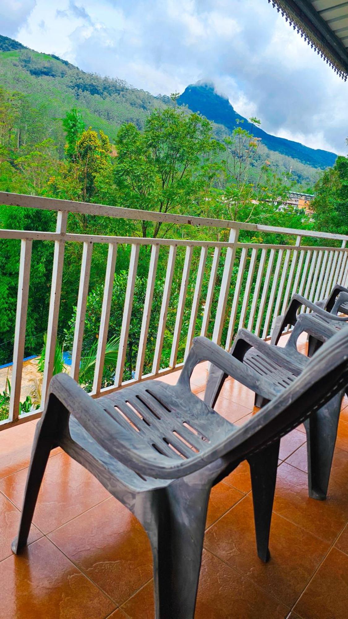 Adams Peak Grand Hotel Nallathanniya Екстериор снимка