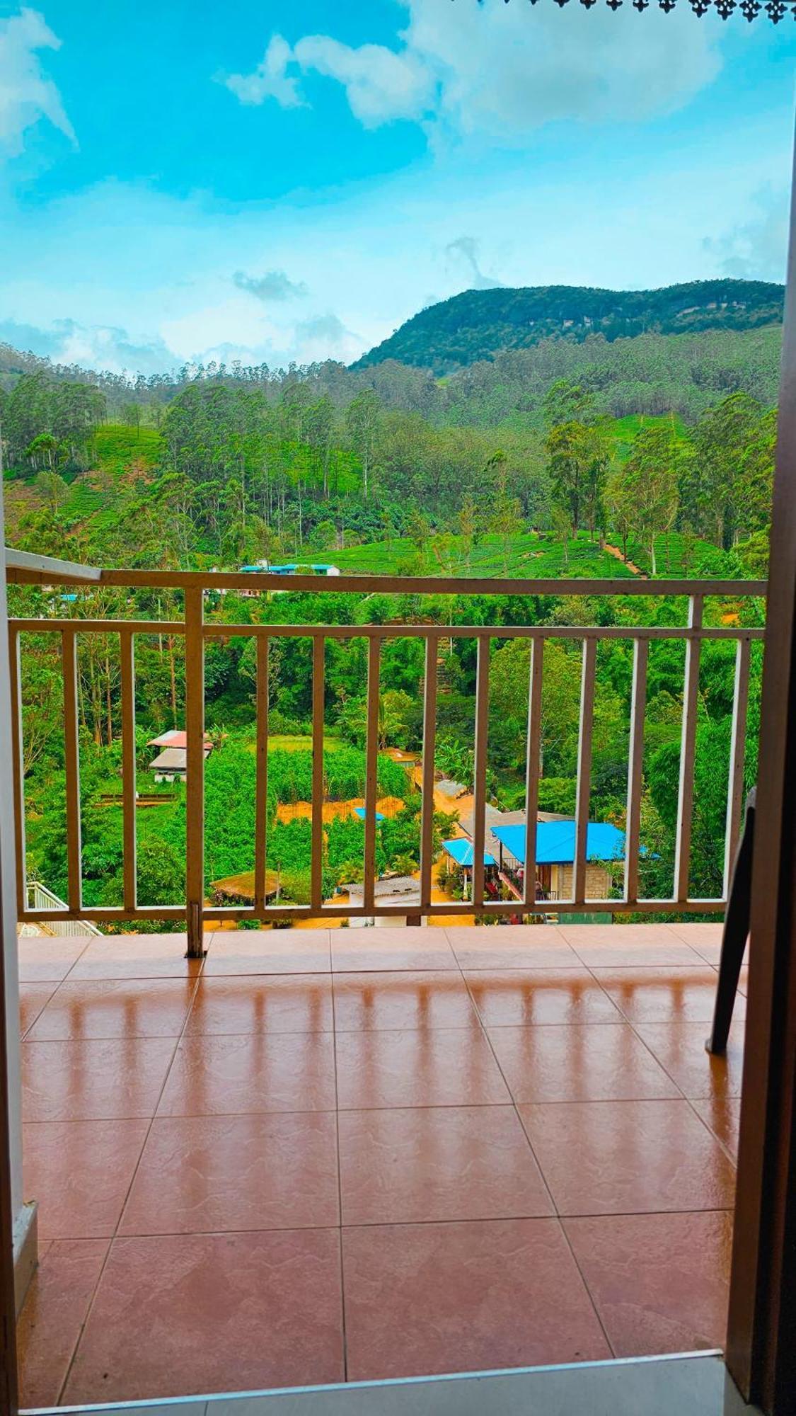 Adams Peak Grand Hotel Nallathanniya Екстериор снимка