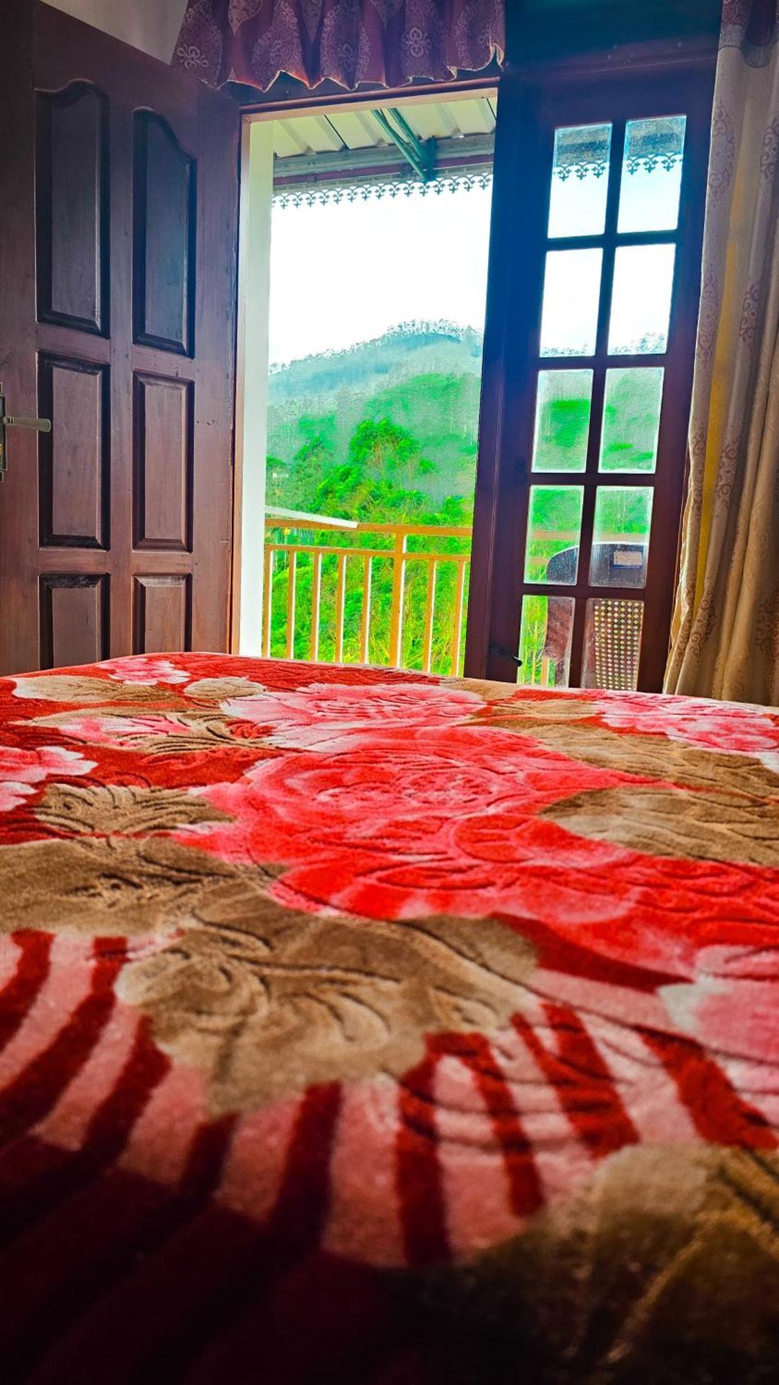 Adams Peak Grand Hotel Nallathanniya Екстериор снимка
